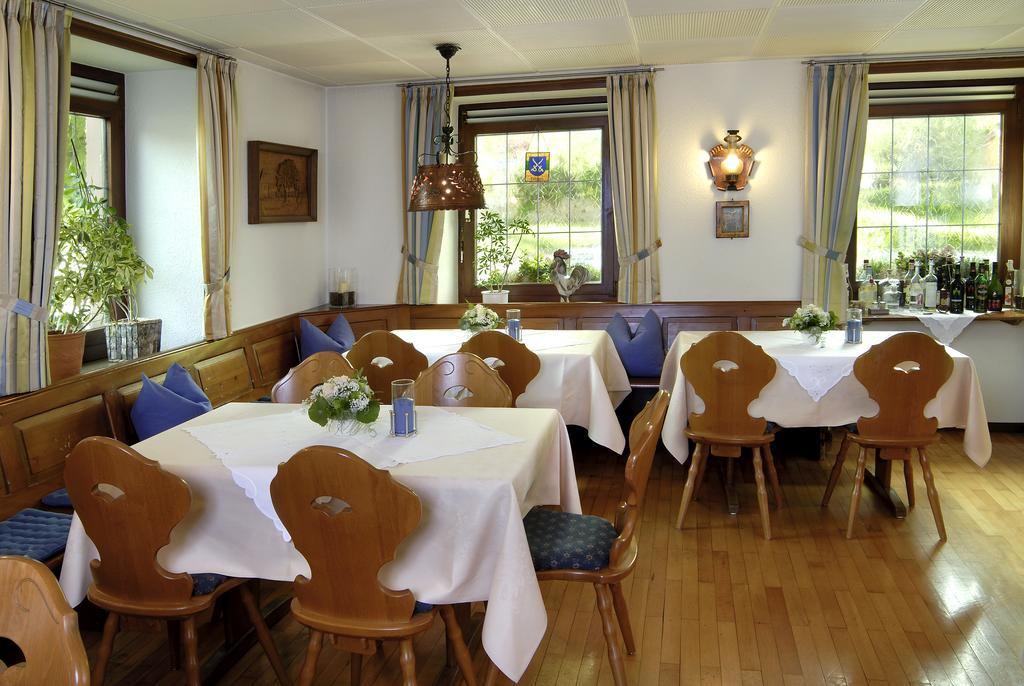 Restaurant-Hotel Maien Lörrach Exteriör bild
