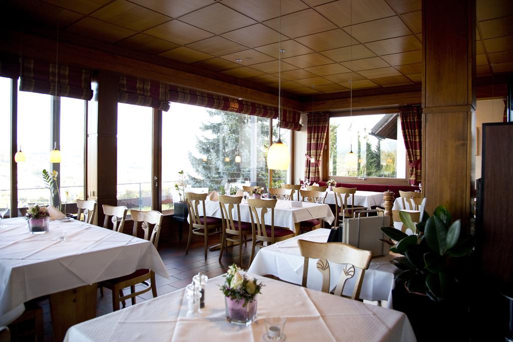 Restaurant-Hotel Maien Lörrach Exteriör bild