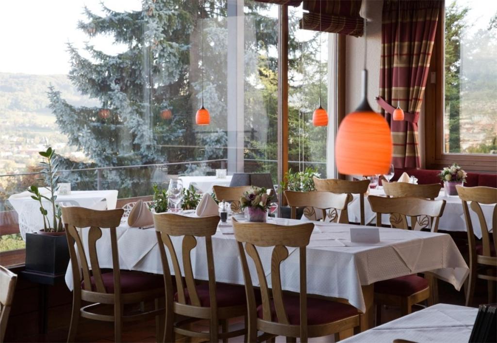 Restaurant-Hotel Maien Lörrach Exteriör bild